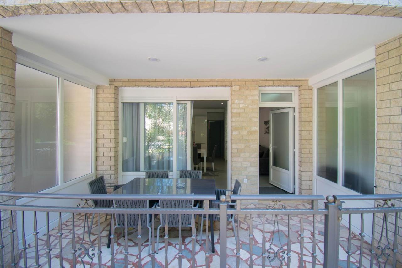 Villa Kameni Dvori Baška Voda Exteriör bild