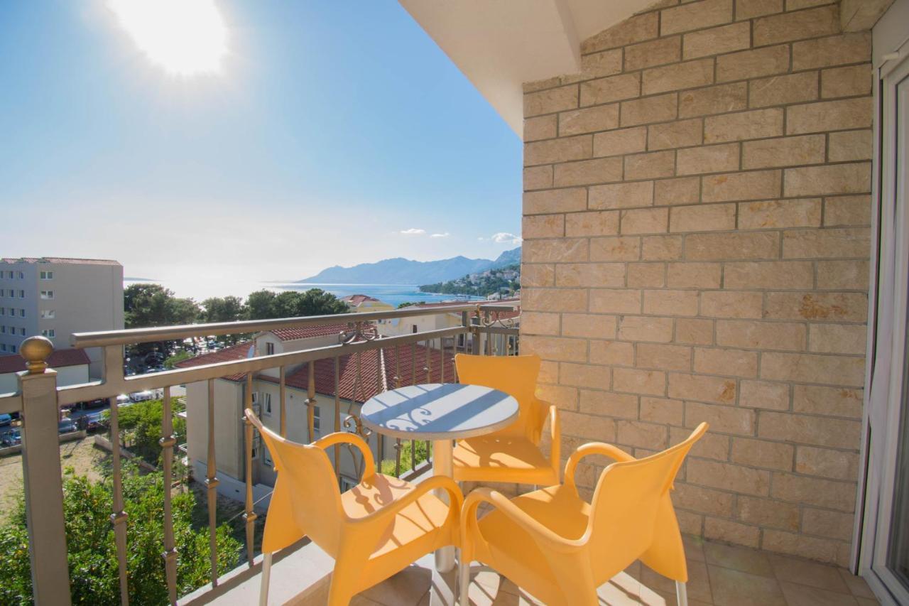 Villa Kameni Dvori Baška Voda Exteriör bild