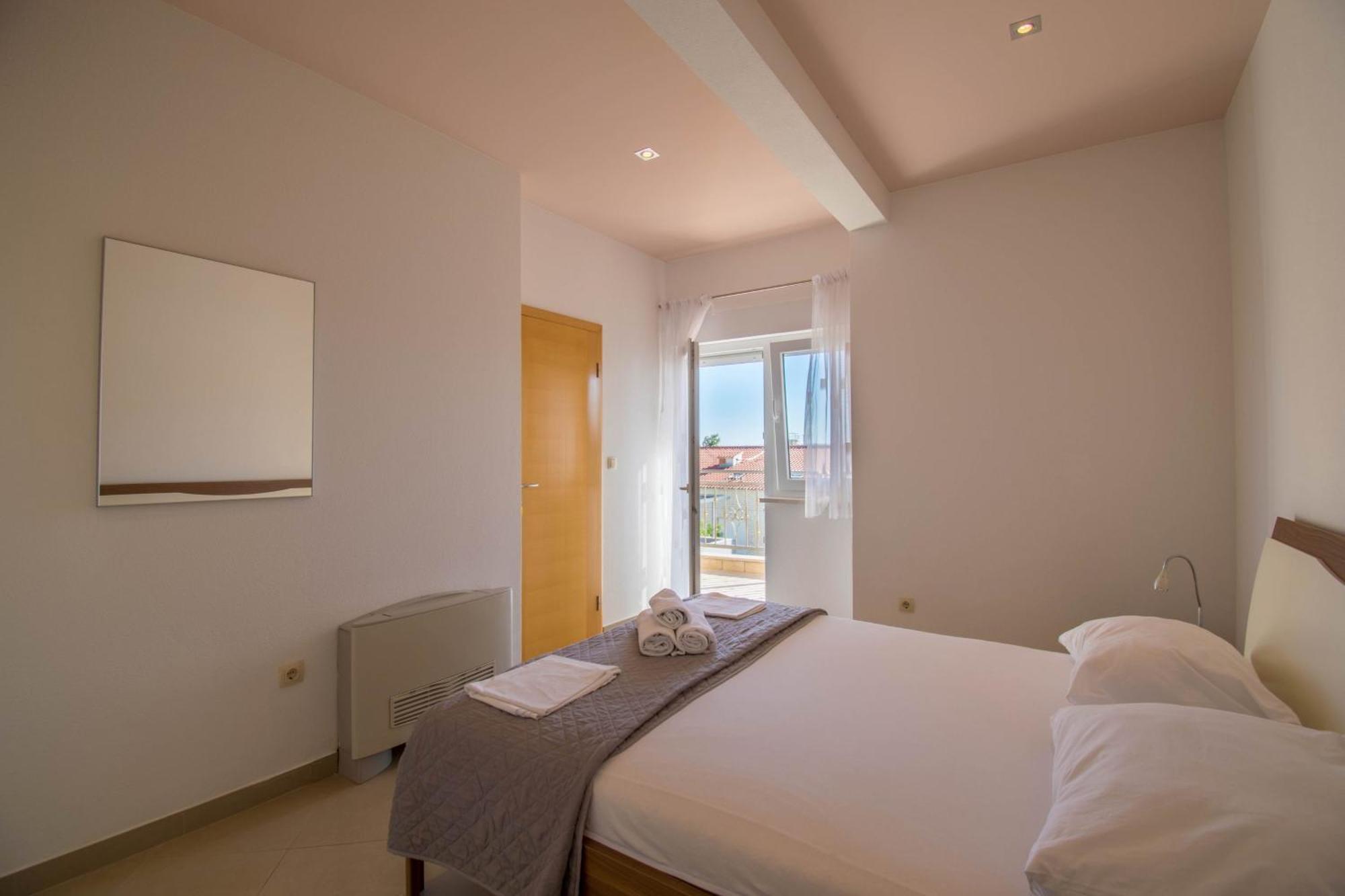 Villa Kameni Dvori Baška Voda Rum bild